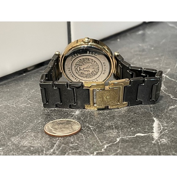 Women’s Black and Gold Anne Klein Watch with Original Box - New Battery - Picture 6 of 7